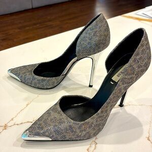 Guess d’orsay heels size 7